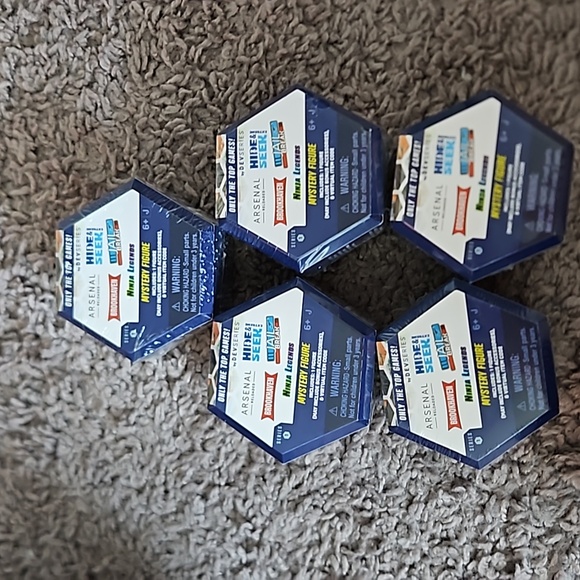 Devseries lot of 5 mystery figures Series 1-nmNinja Legends-New - Picture 1 of 3